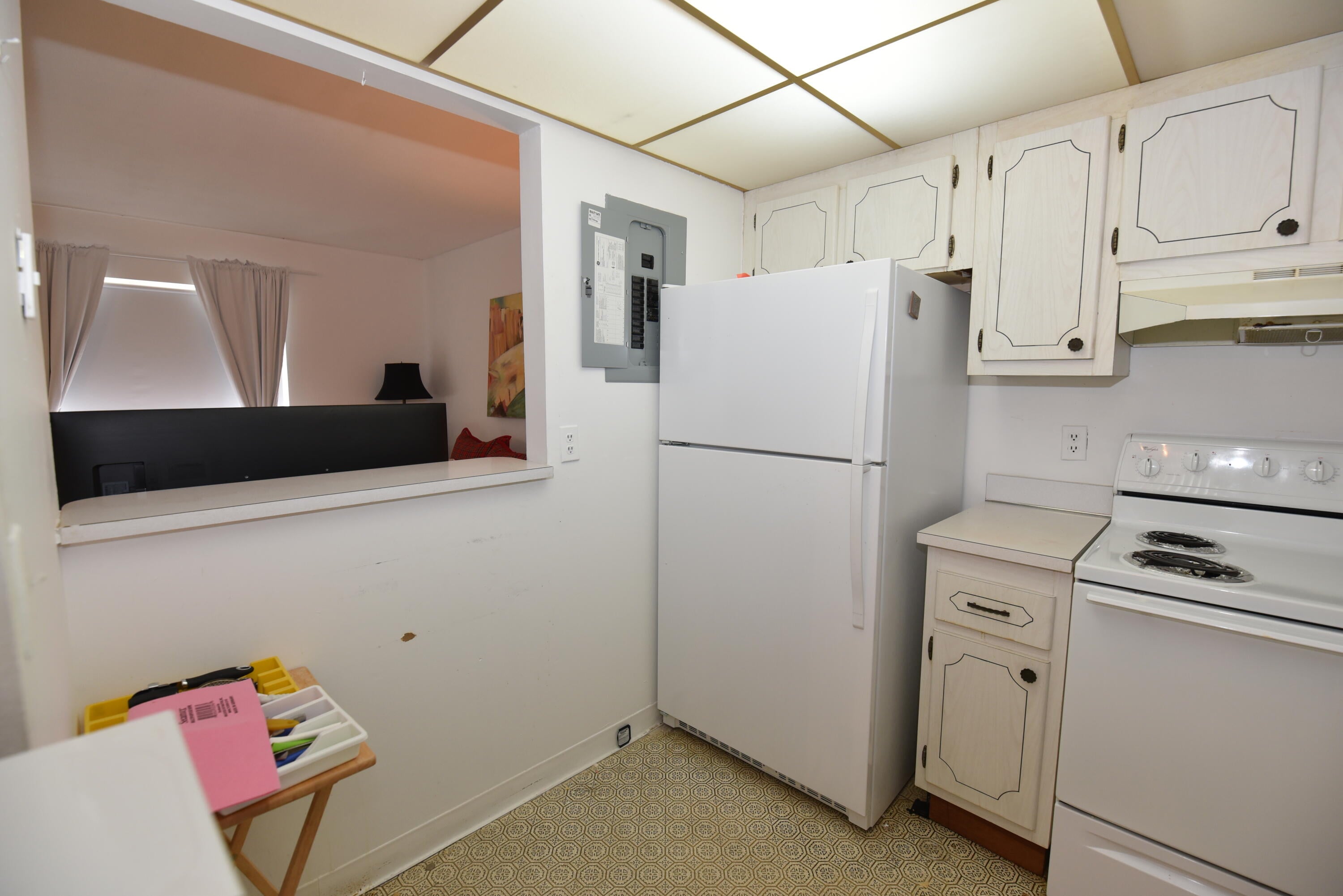 1BR – Condominium at 715 Saxony O