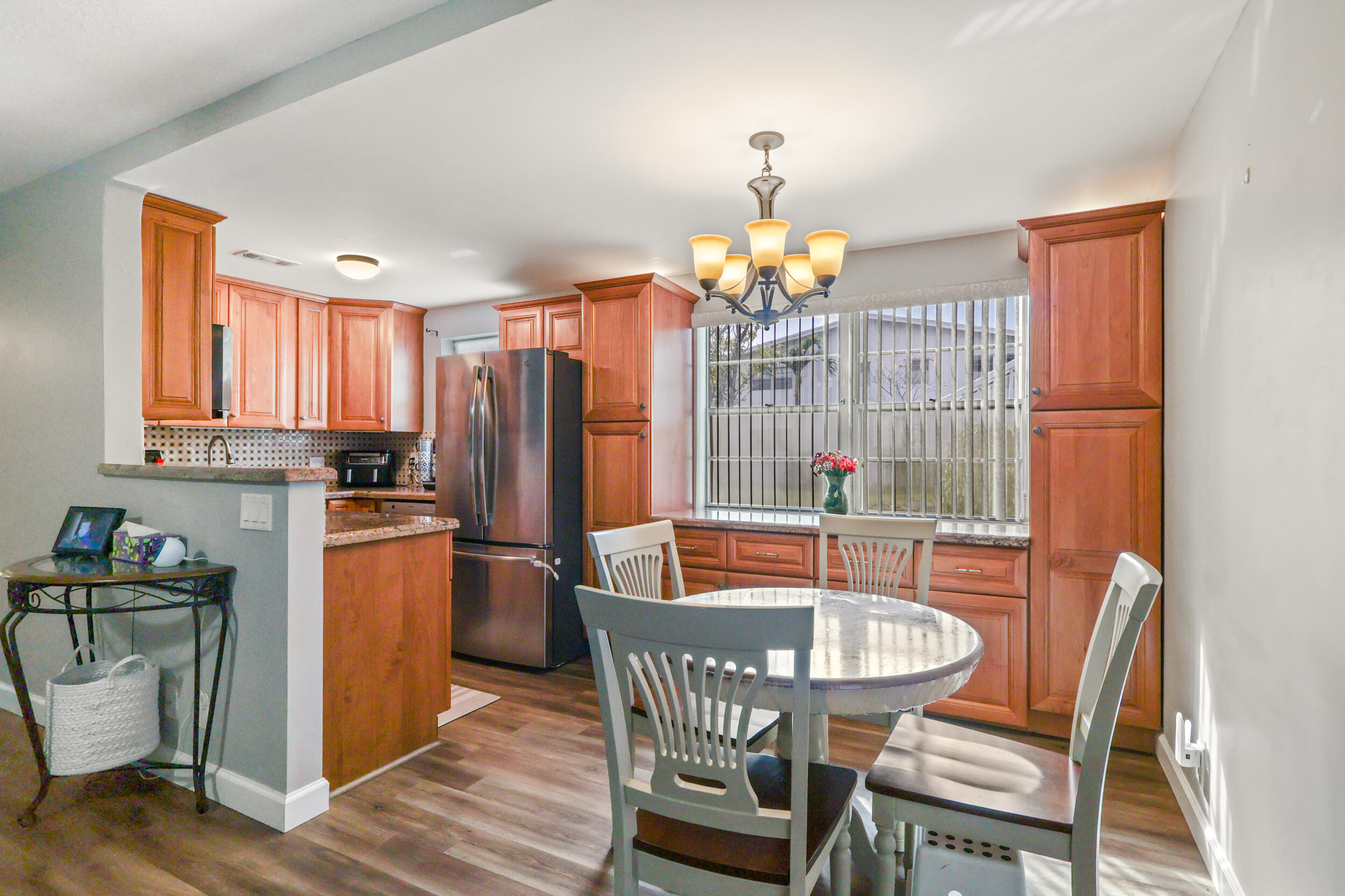 2BR – Condominium at 297 Farnham M