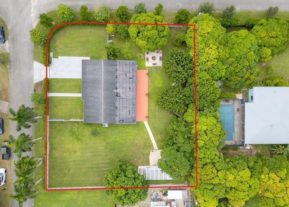 4BR – SingleFamilyResidence at 18295 SW 294th Street