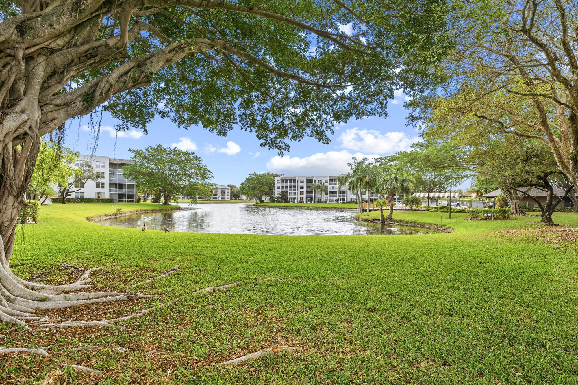 2BR – Condominium at 9340 Lagoon Place #206