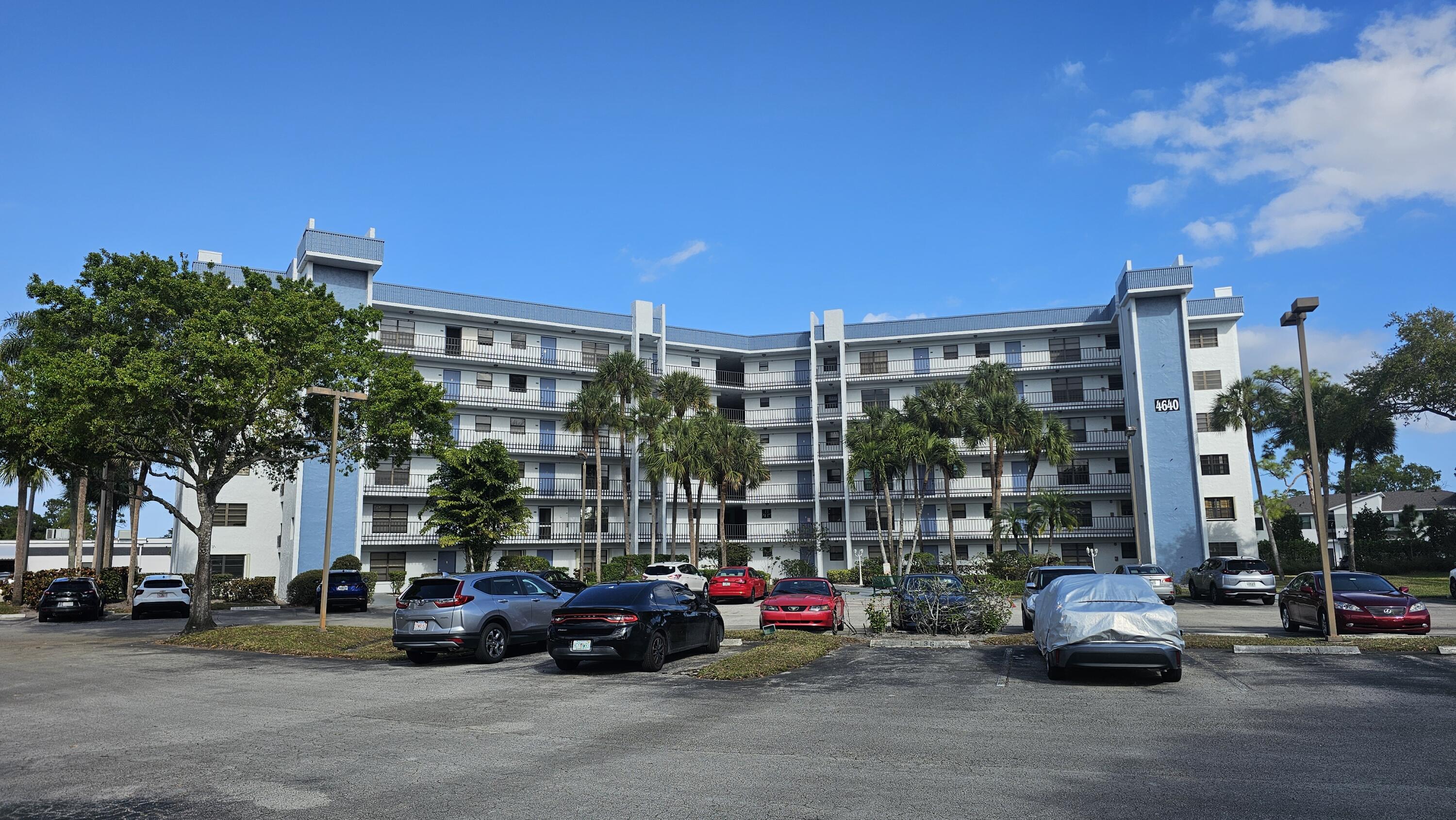 2BR – Condominium at 4640 Lucerne Lakes Boulevard W #303