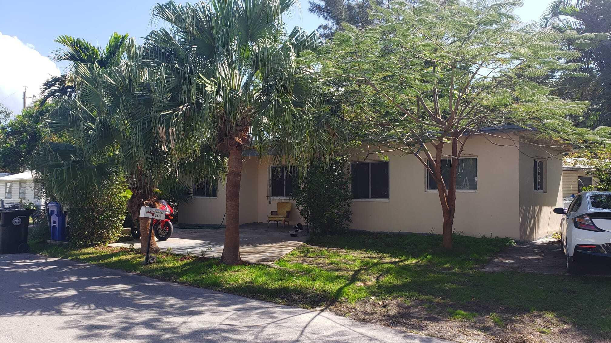 2BR – SingleFamilyResidence at 2334 NE 136th Street