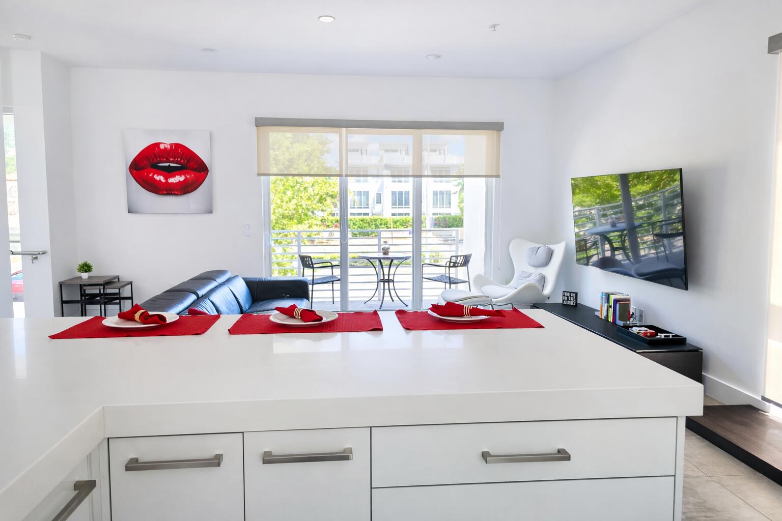 4BR – Condominium at 1367 N Ocean Boulevard