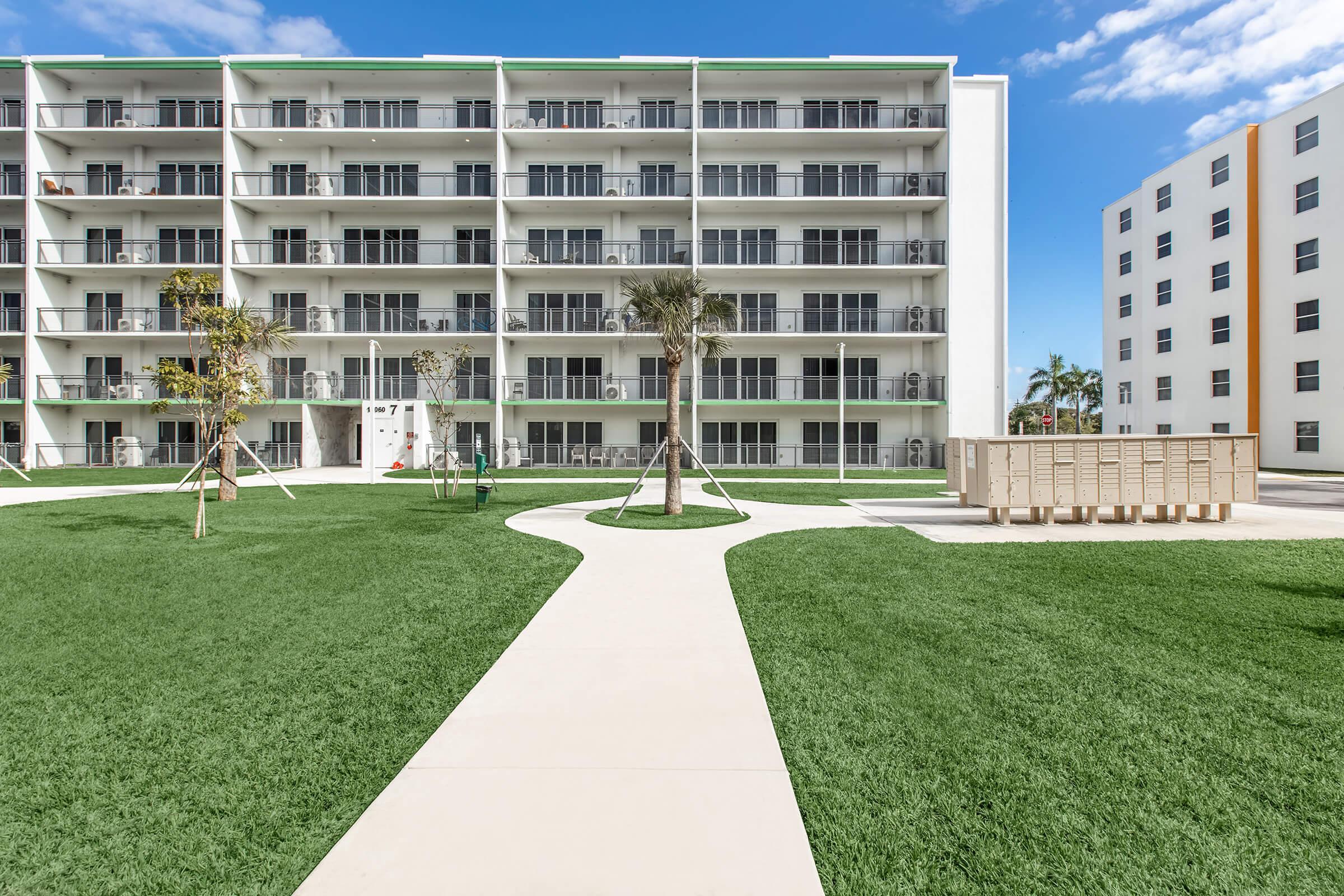 2BR – Apartment at 25885 S Dixie Highway