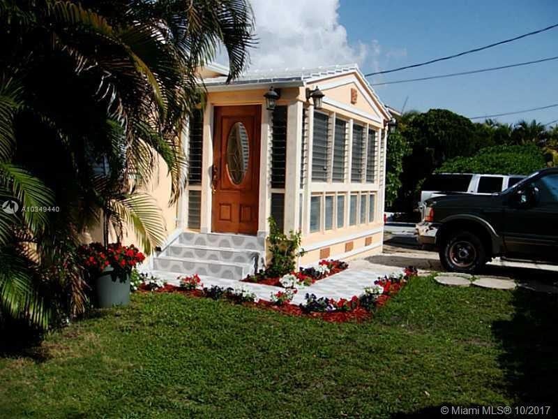 5BR – SingleFamilyResidence at 9324 Abbott Avenue