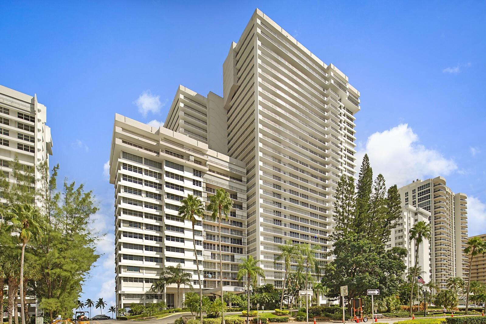 2BR – Condominium at 4280 Galt Ocean Drive #15E