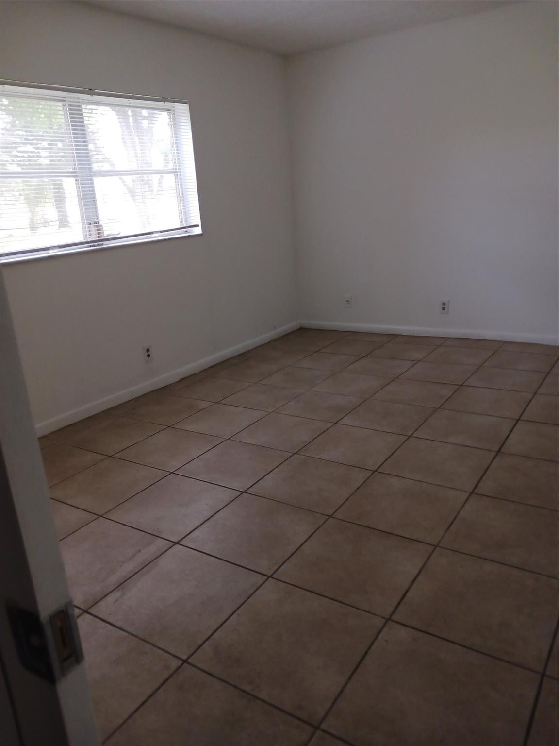 2BR – Condominium at 7605 W Atlantic Boulevard #106