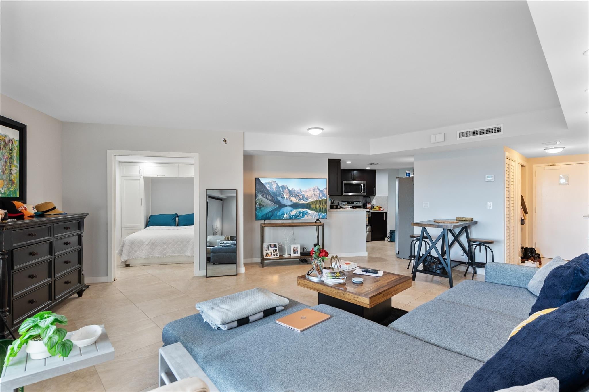 0BR – Condominium at 3800 Galt Ocean Drive #202