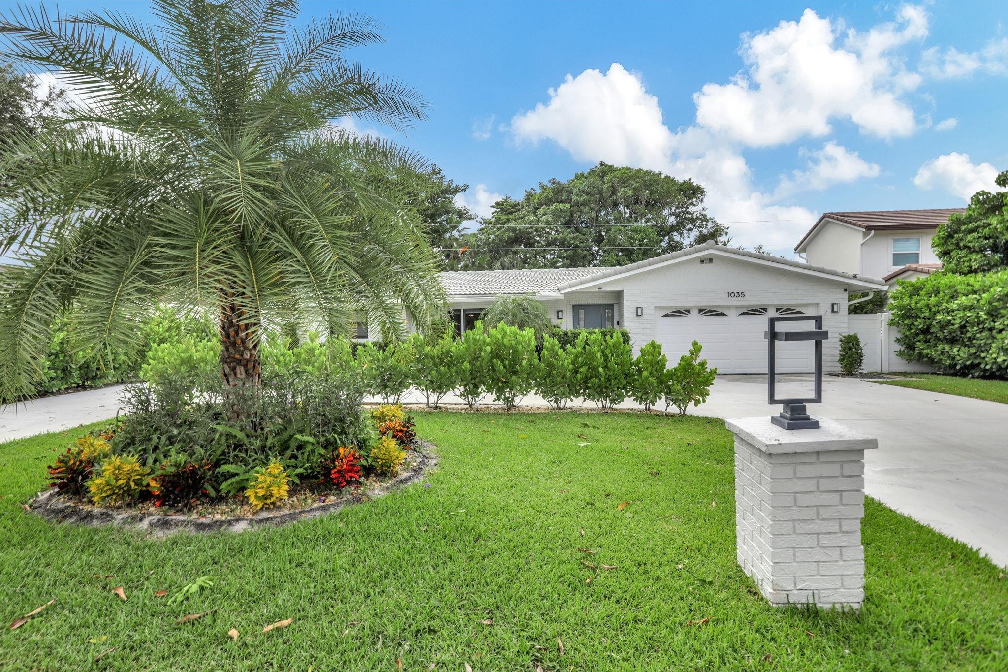 4BR – SingleFamilyResidence at 1035 NW 5th Avenue