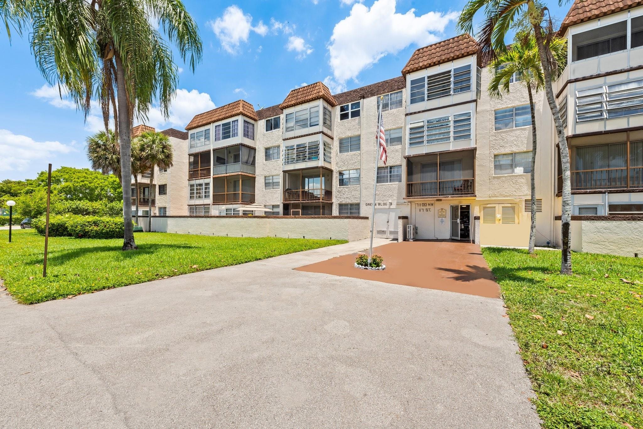 1BR – Condominium at 7100 NW 17th Street #218