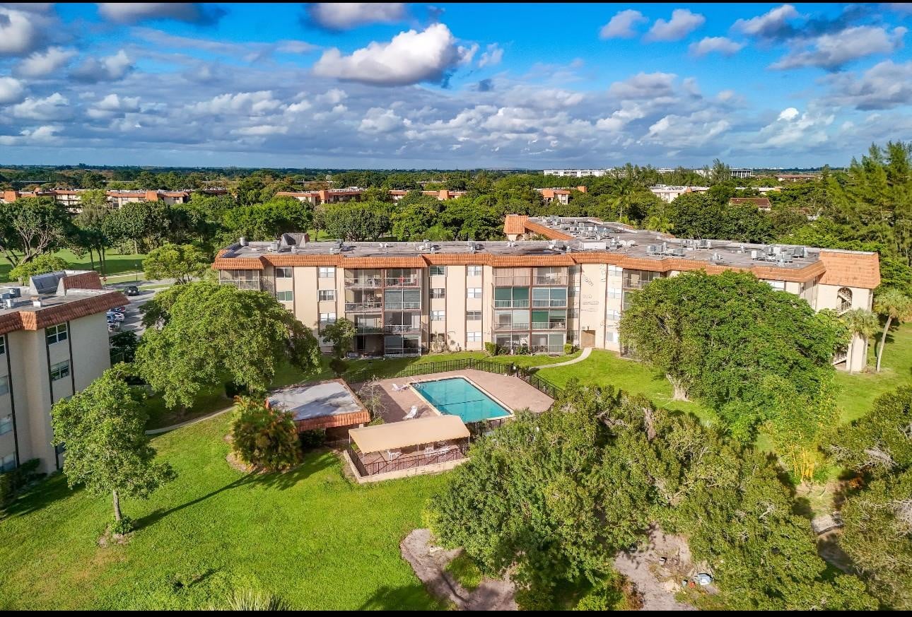 2BR – Condominium at 6100 S Falls Circle Drive #204