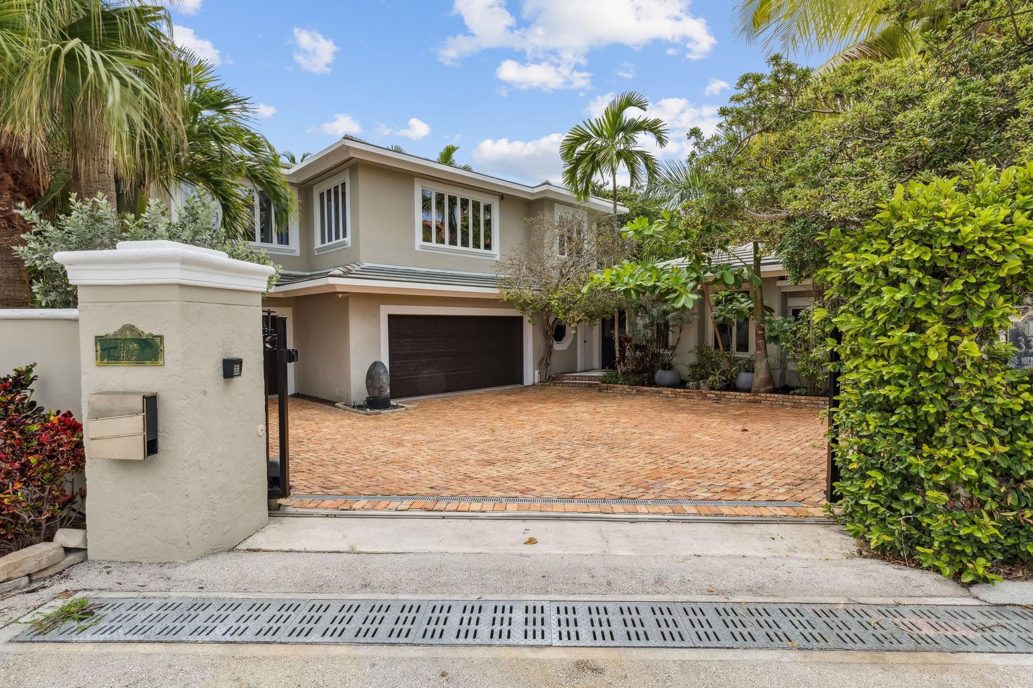 5BR – SingleFamilyResidence at 3301 NE 16th Street