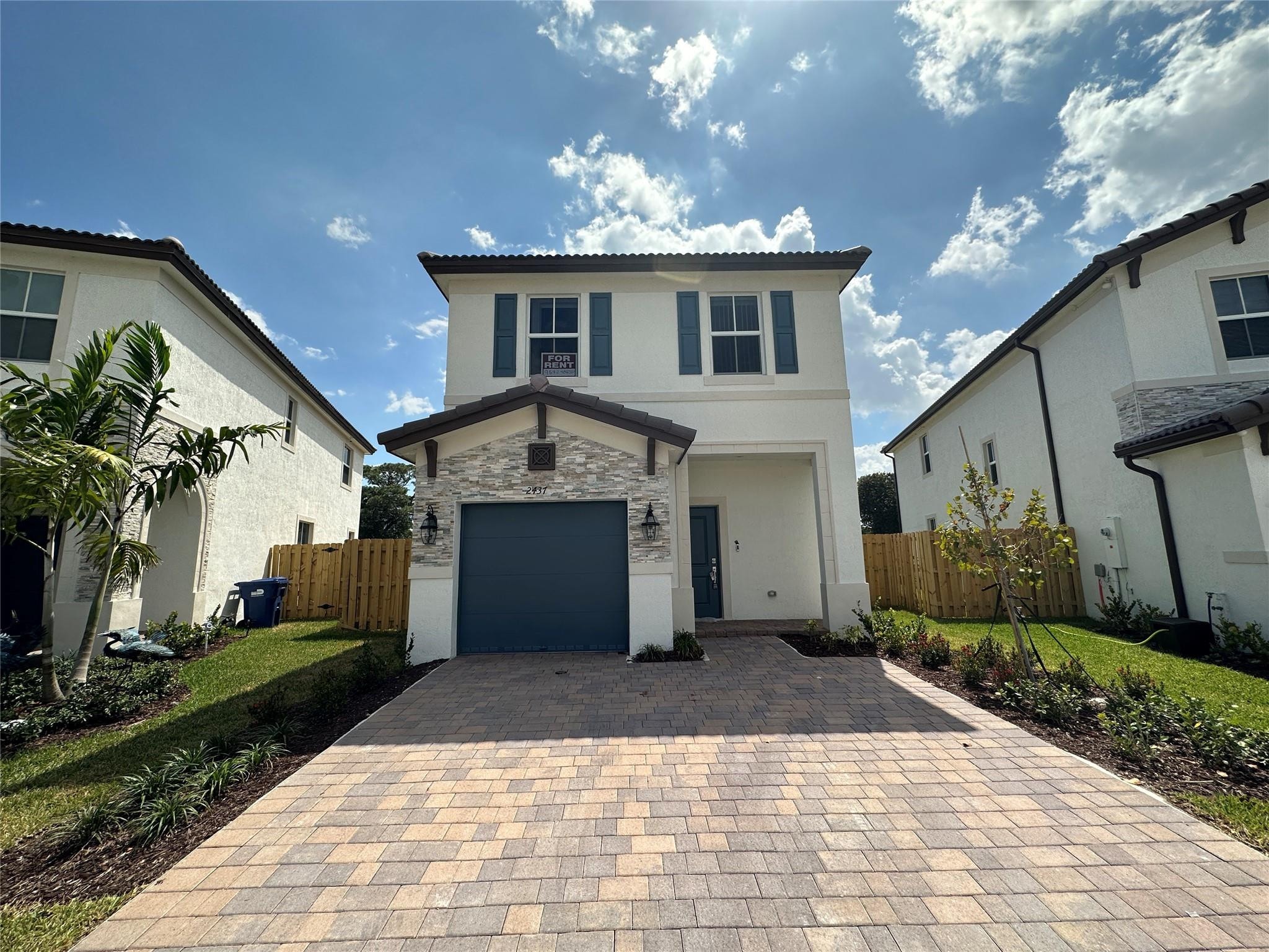 3BR – SingleFamilyResidence at 2437 NW 131st Circle