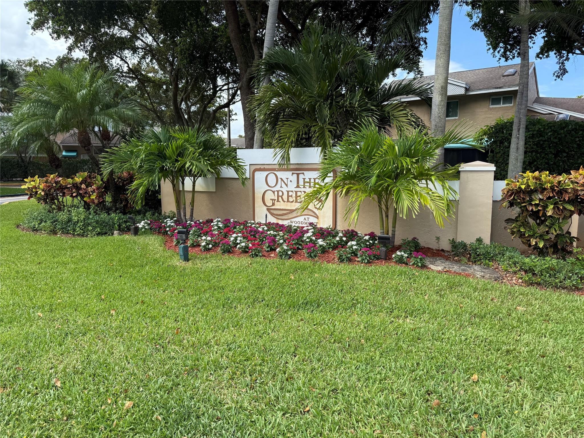 3BR – SingleFamilyResidence at 7081 Woodmont Way