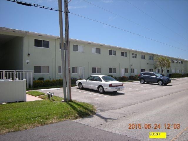 2BR – Condominium at 2100 NE 38th Street #216
