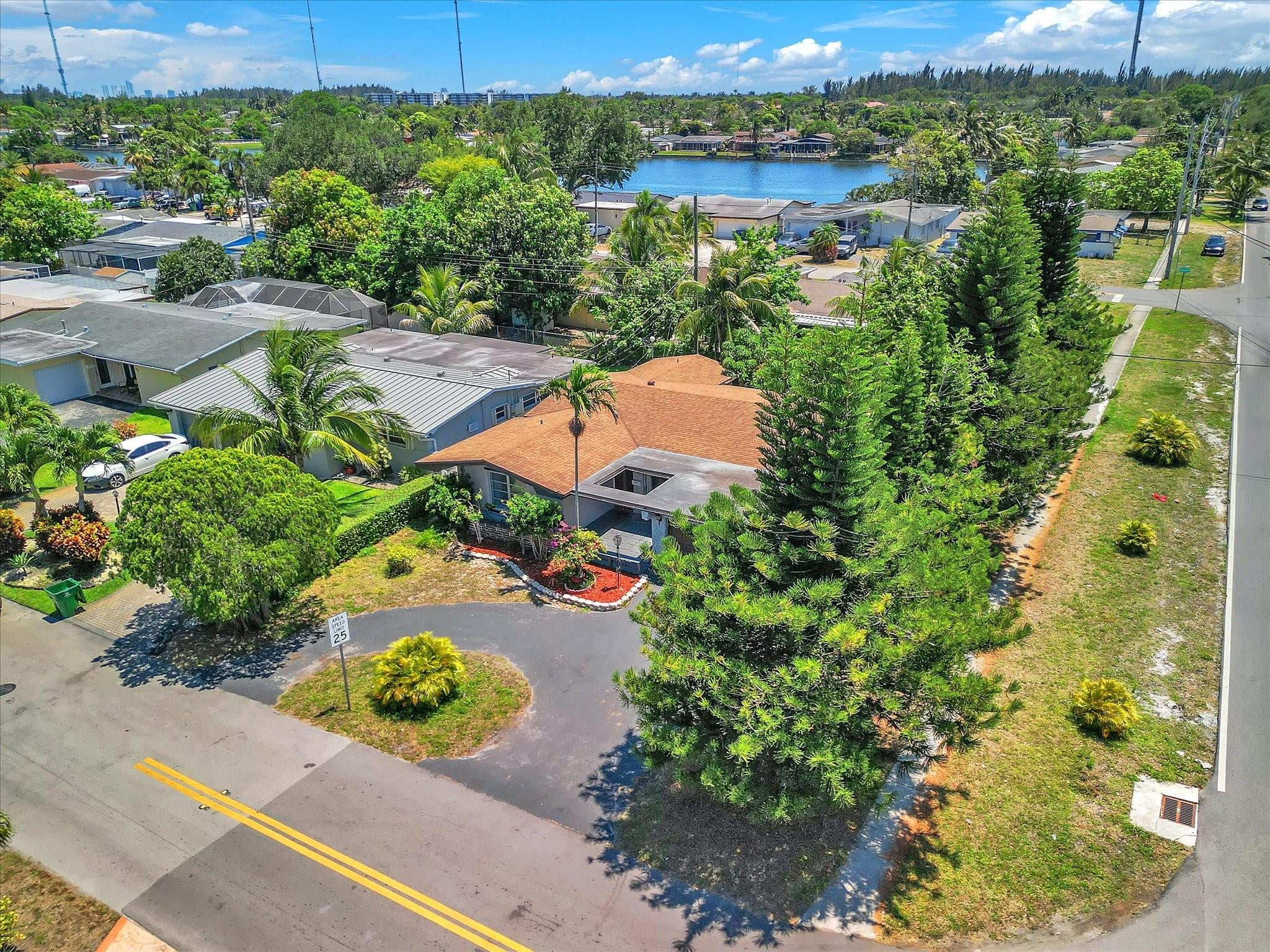 3BR – SingleFamilyResidence at 6772 Camelia Drive
