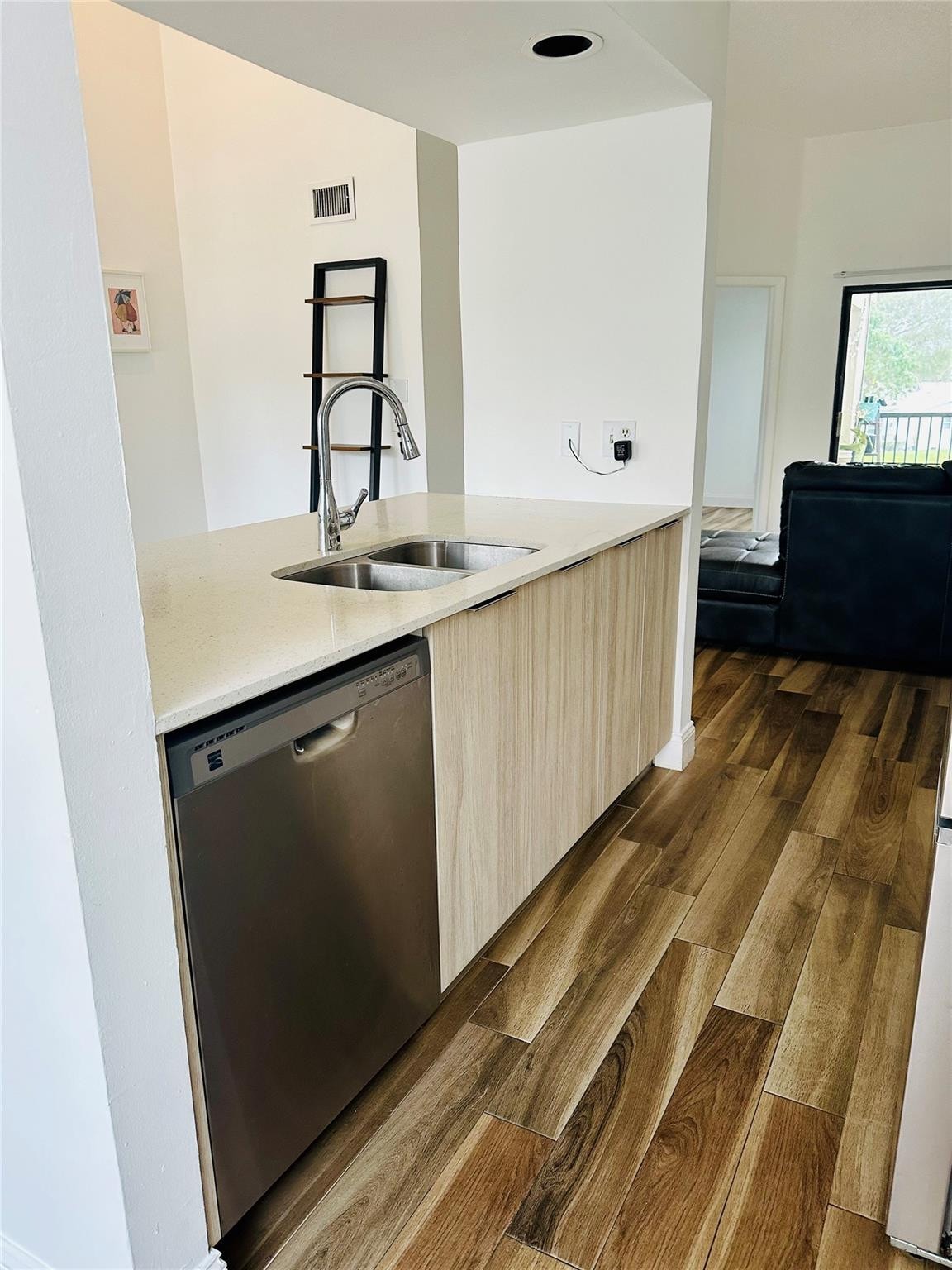 1BR – Condominium at 8142 NW 17th Manor #VA2R