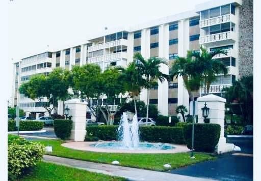 2BR – Condominium at 800 NE 195th Street #307