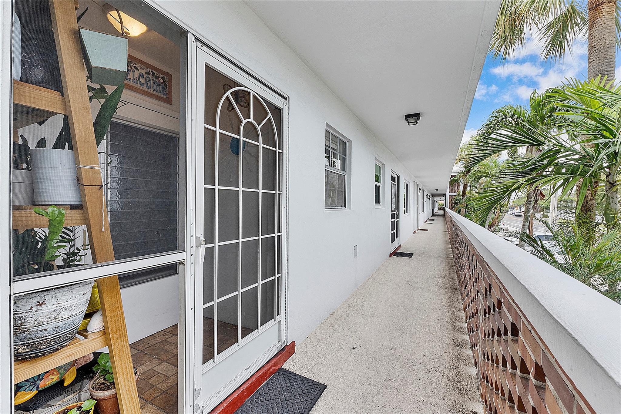 2BR – Condominium at 2050 NE 39th Street #N202