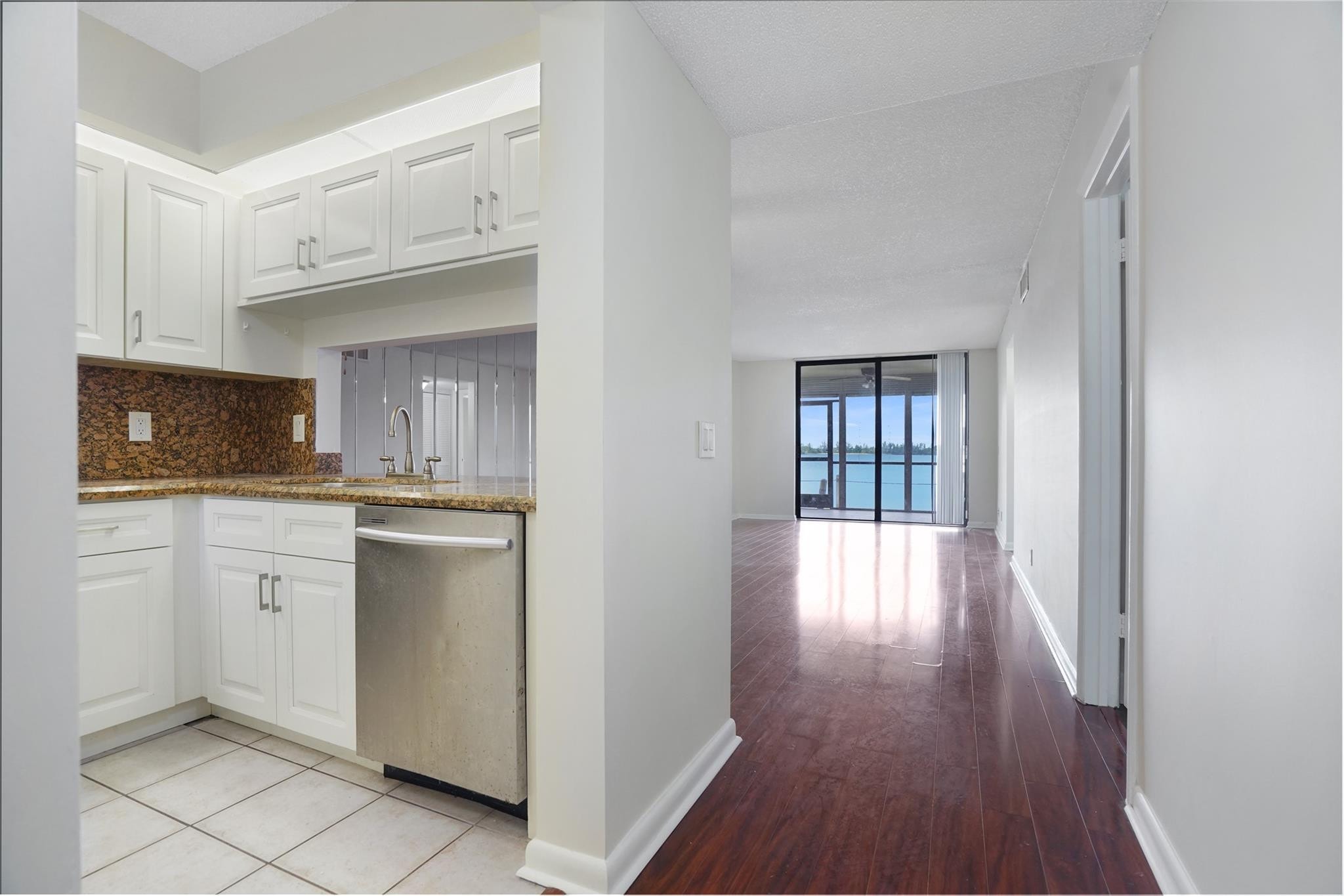 2BR – Condominium at 109 Lake Emerald Drive #110