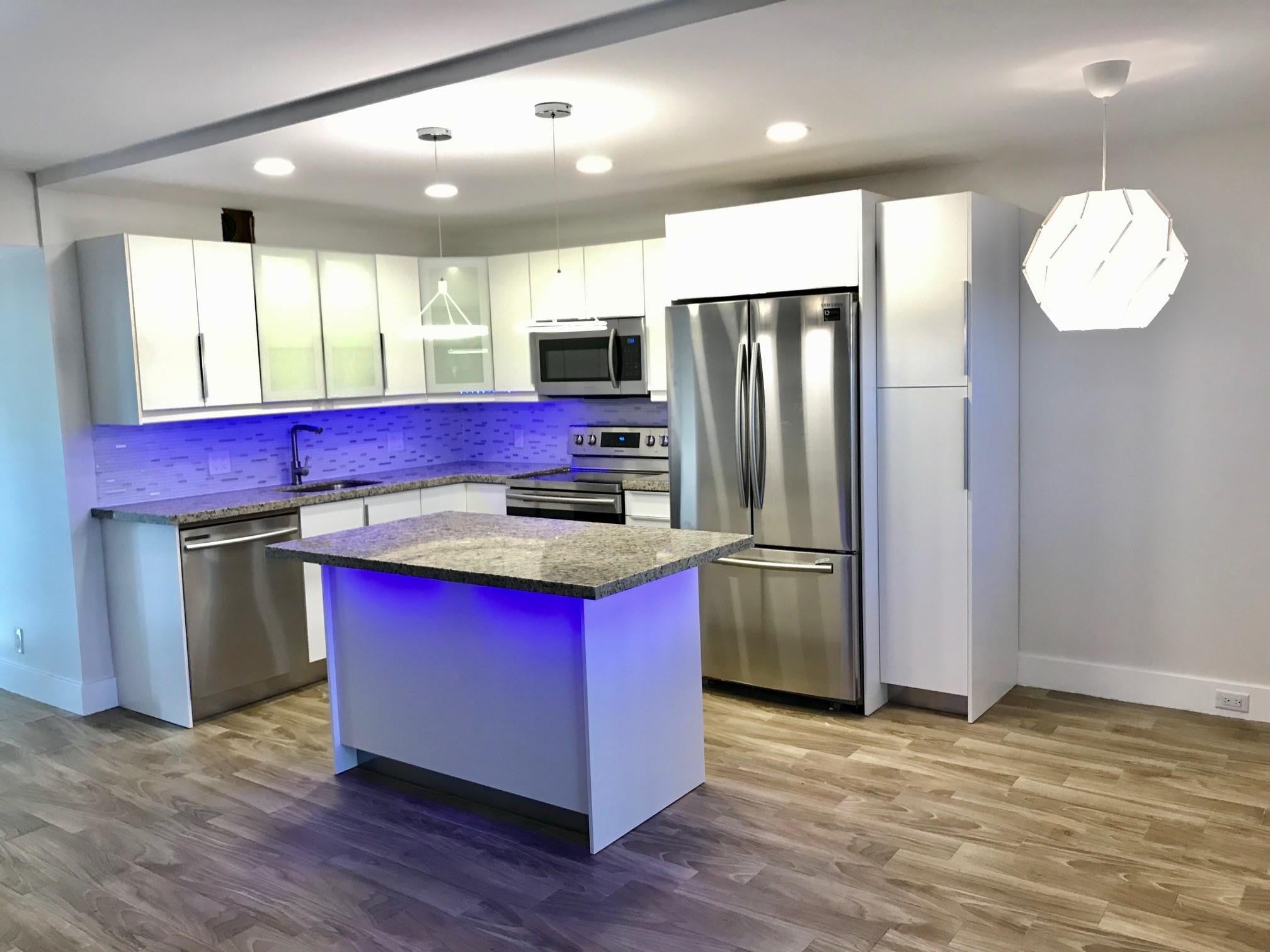2BR – Condominium at 300 SW 134th Way #E210