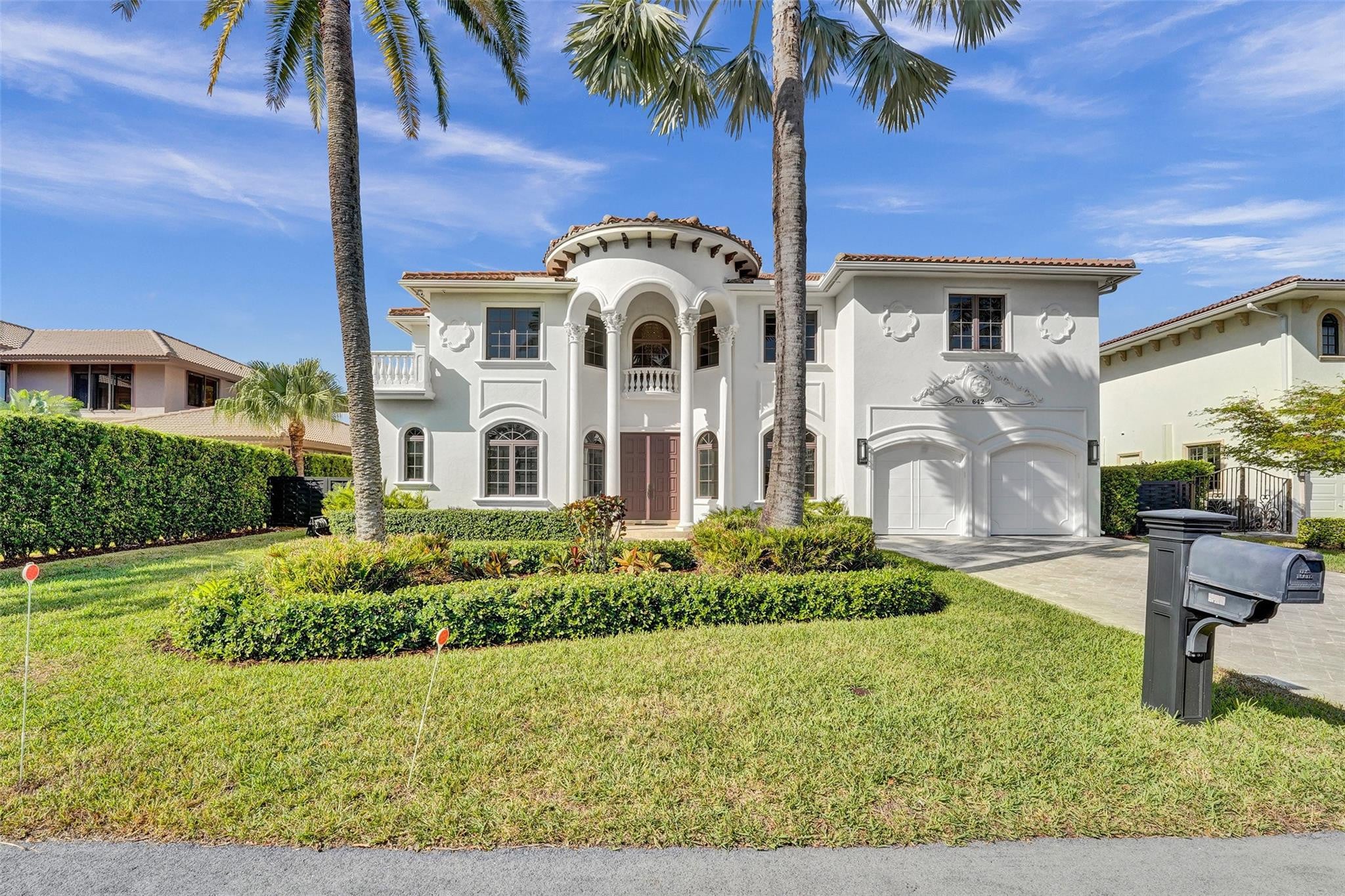 8BR – SingleFamilyResidence at 642 Palm Drive