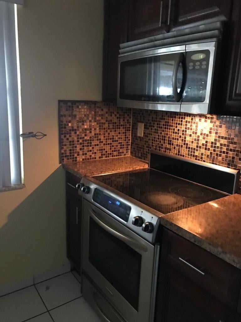 2BR – Condominium at 5100 SW 41st Street #110