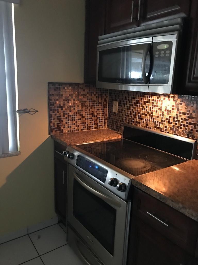 2BR – Condominium at 5100 SW 41st Street #110