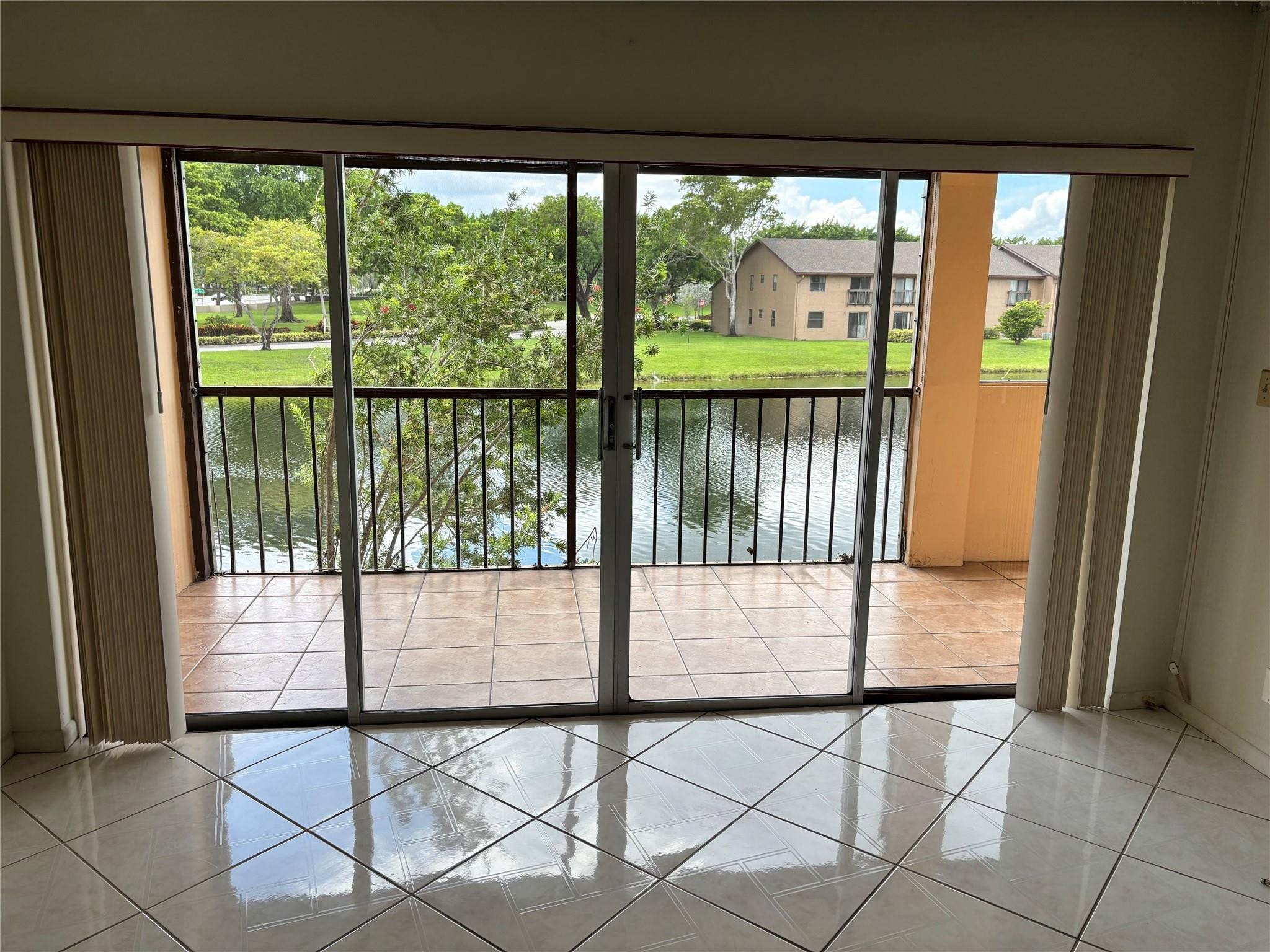 2BR – Condominium at 3905 N Nob Hill Road #205