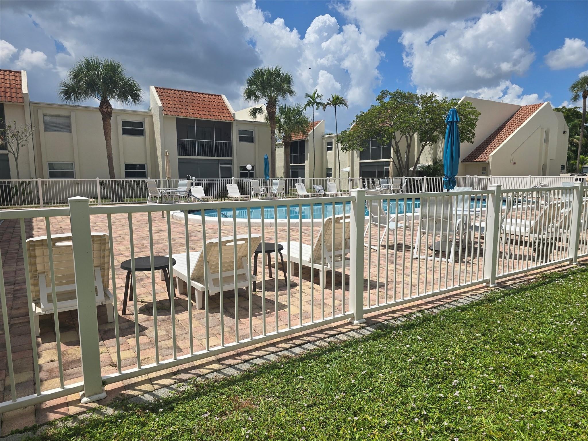 2BR – Condominium at 1428 SE 4th Avenue #107