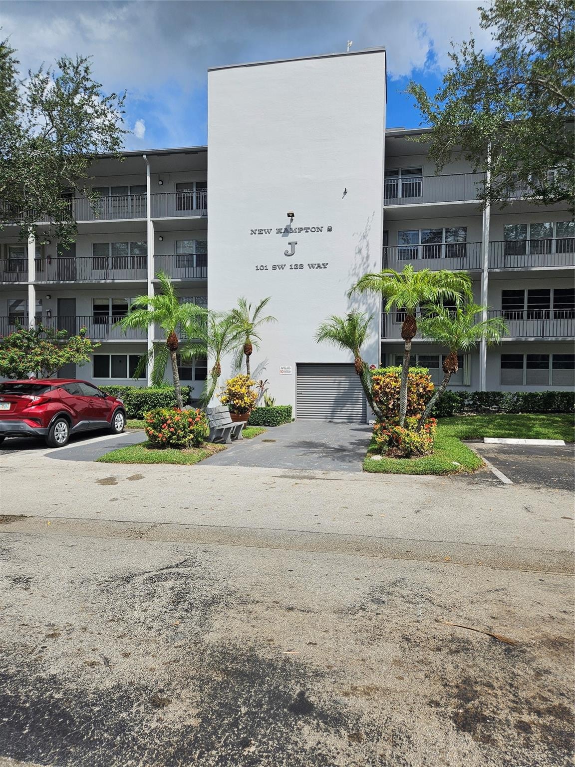 2BR – Condominium at 101 SW 132 Way #218
