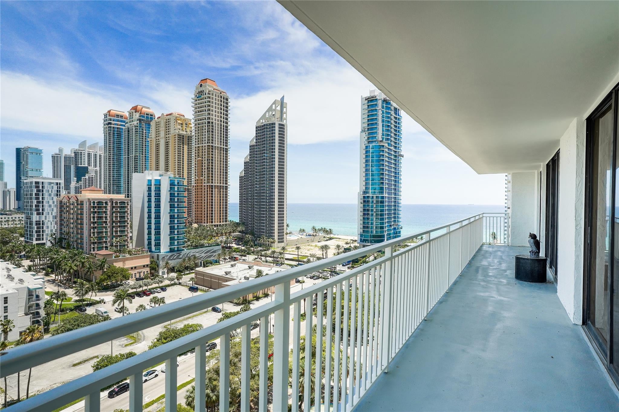 2BR – Condominium at 210 174 Street #1810