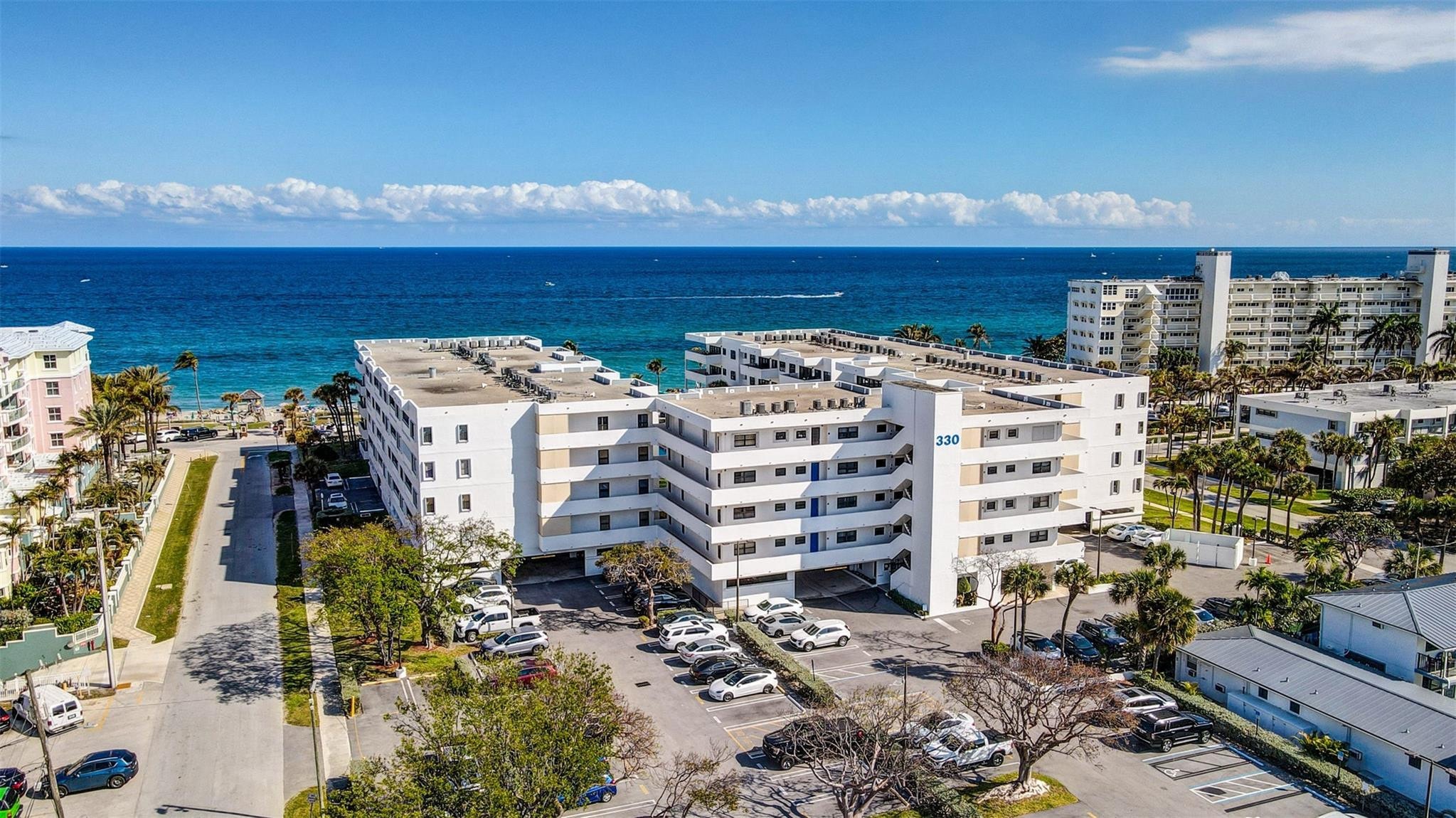 2BR – Condominium at 330 SE 20 Avenue #421