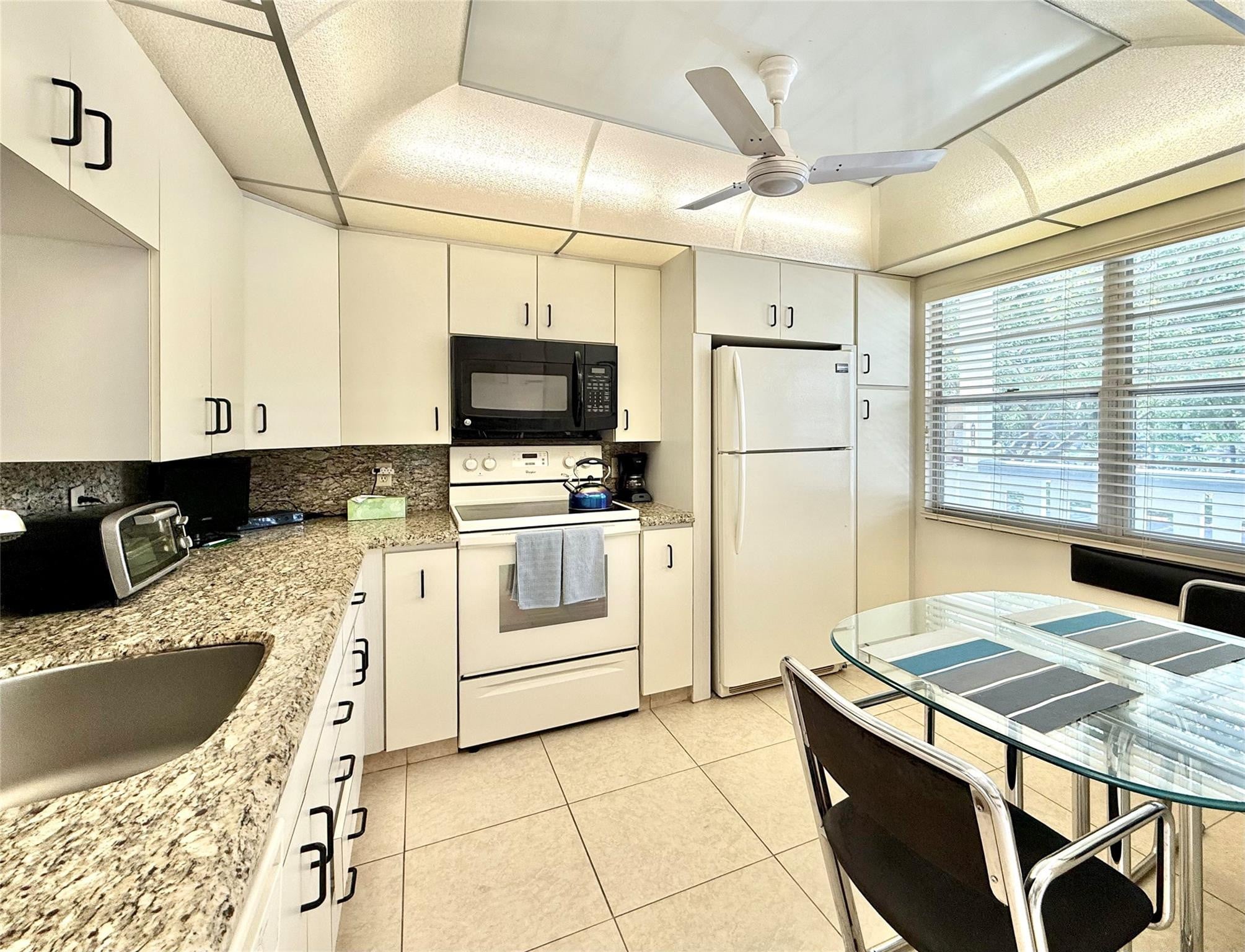 2BR – Condominium at 2504 Antigua Terrace #D2
