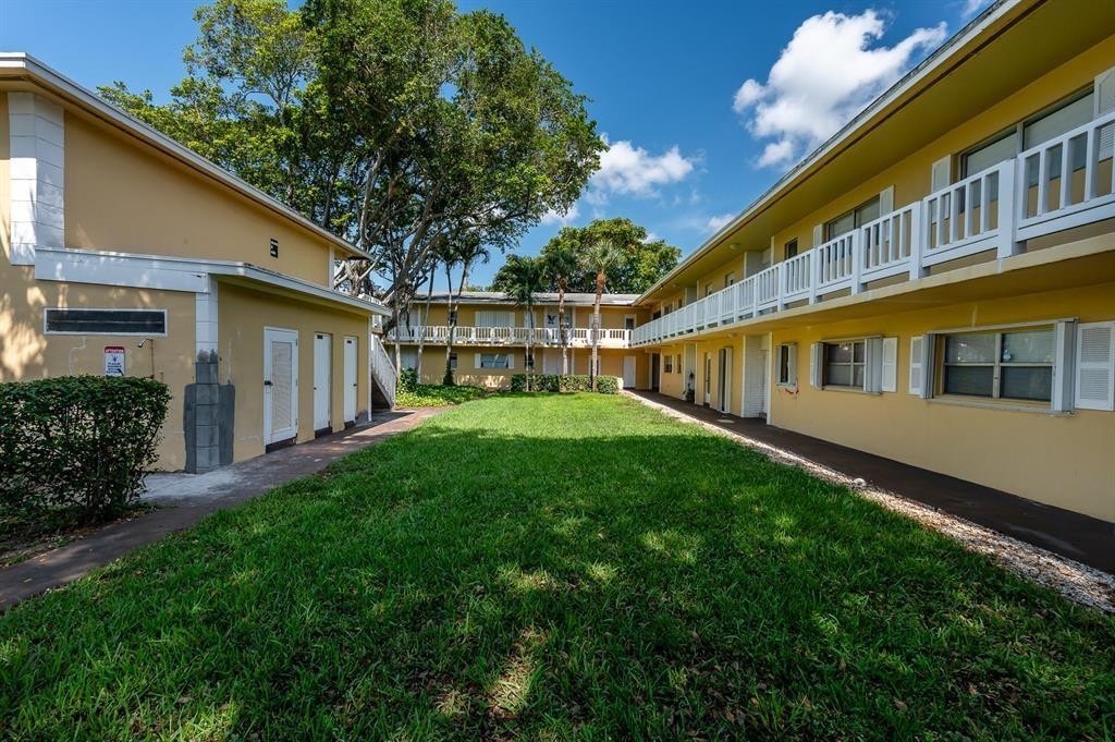 2BR – Condominium at 610 SE 2nd Avenue #L4