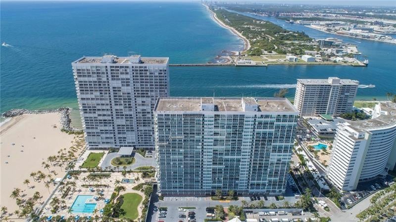 2BR – Condominium at 2100 S Ocean Lane #2509ph
