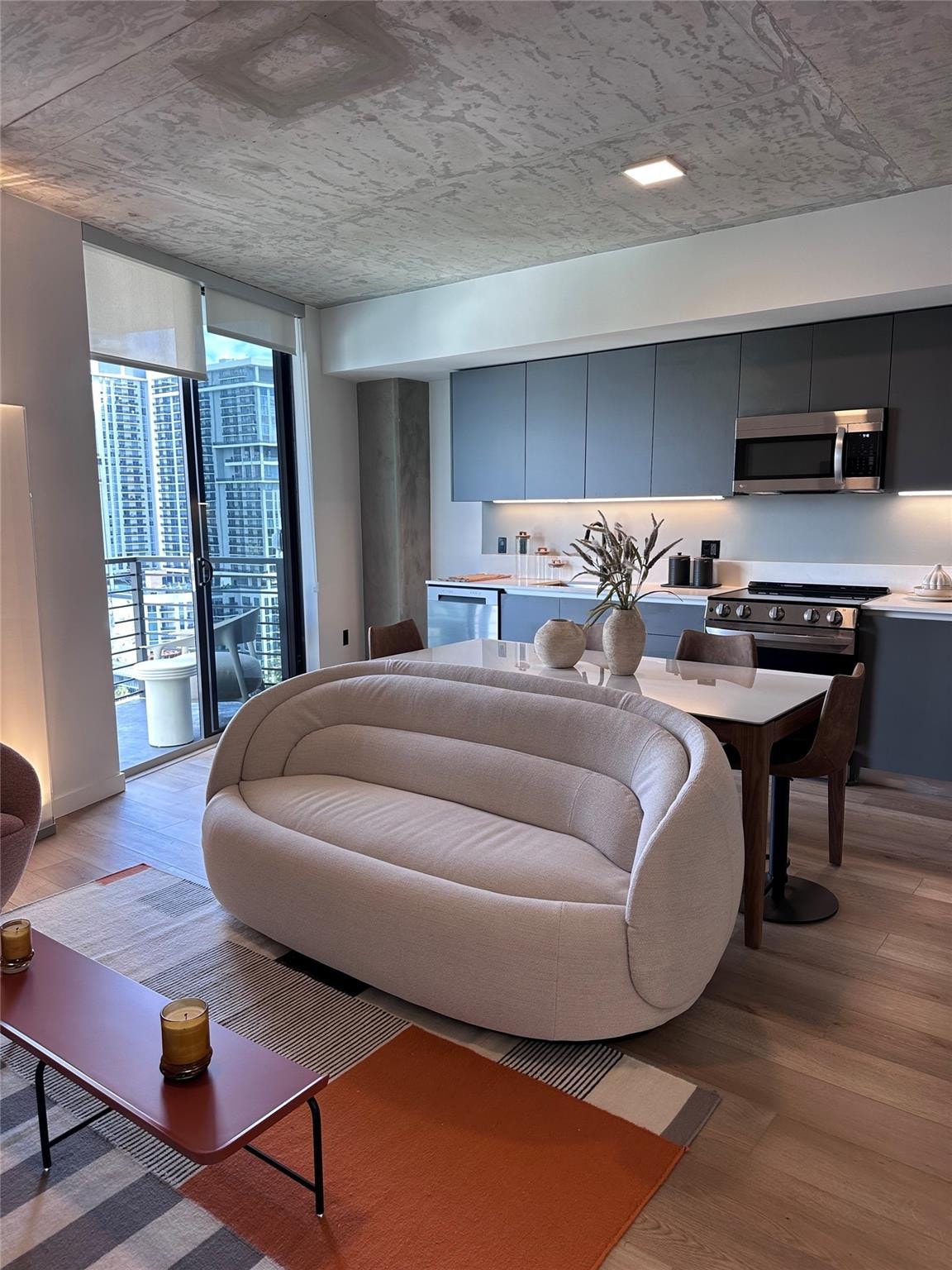 1BR – Apartment at 307 SW 5th Street