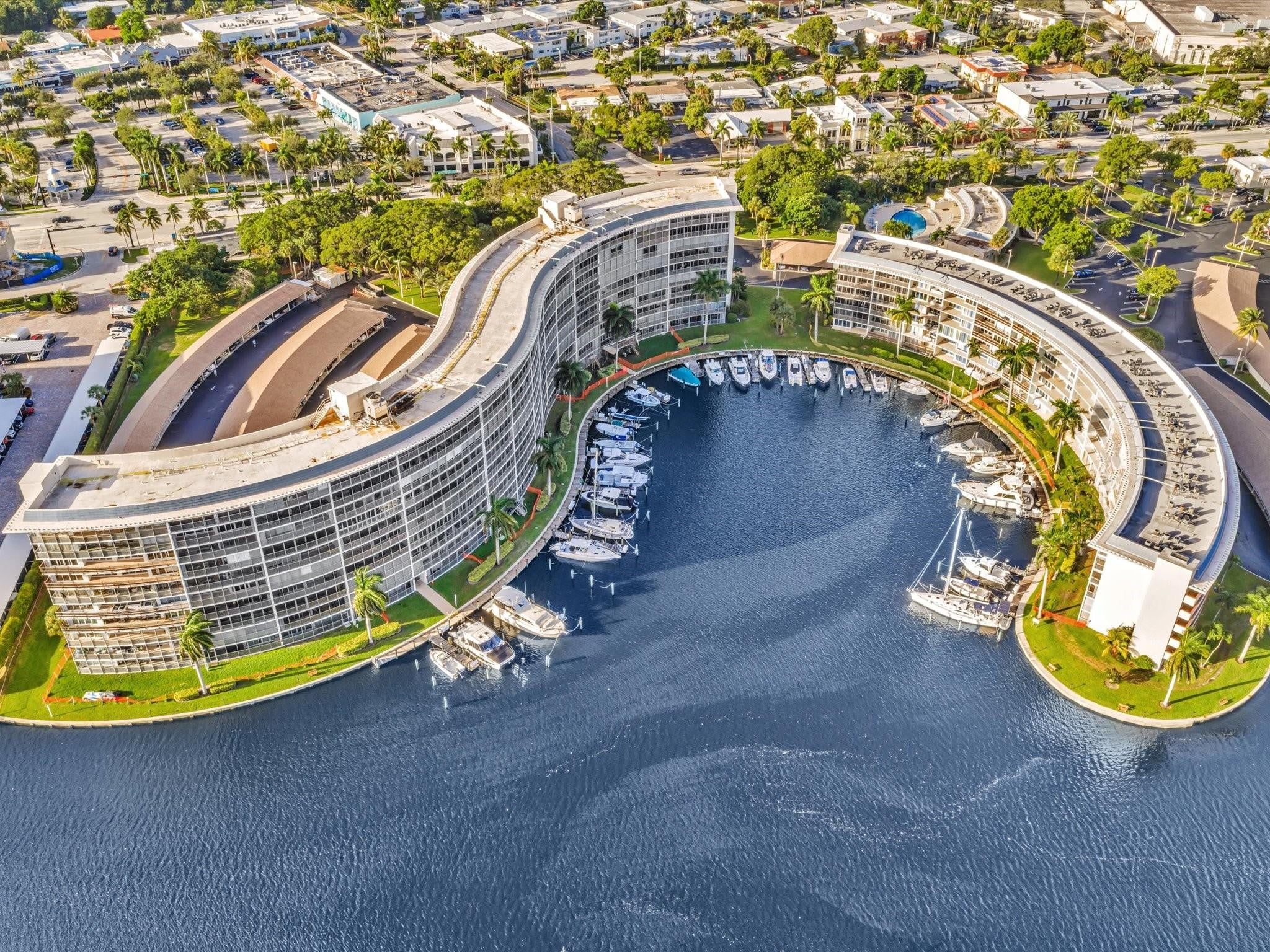 2BR – Condominium at 1537 E Hillsboro Boulevard #438
