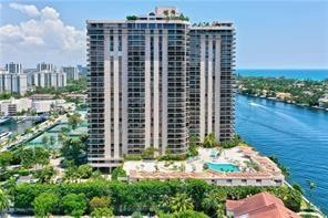 3BR – Condominium at 19667 Turnberry Way #4d