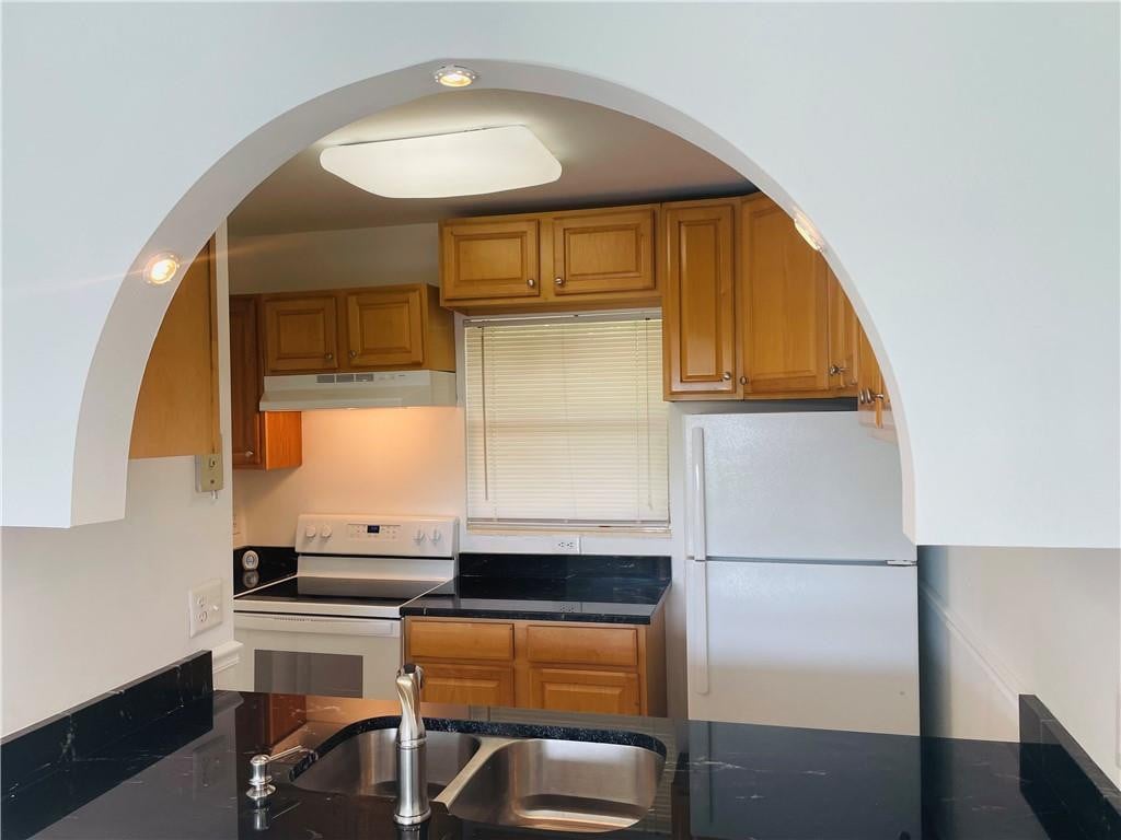 2BR – Condominium at 3247 NW 103rd Te #308-C