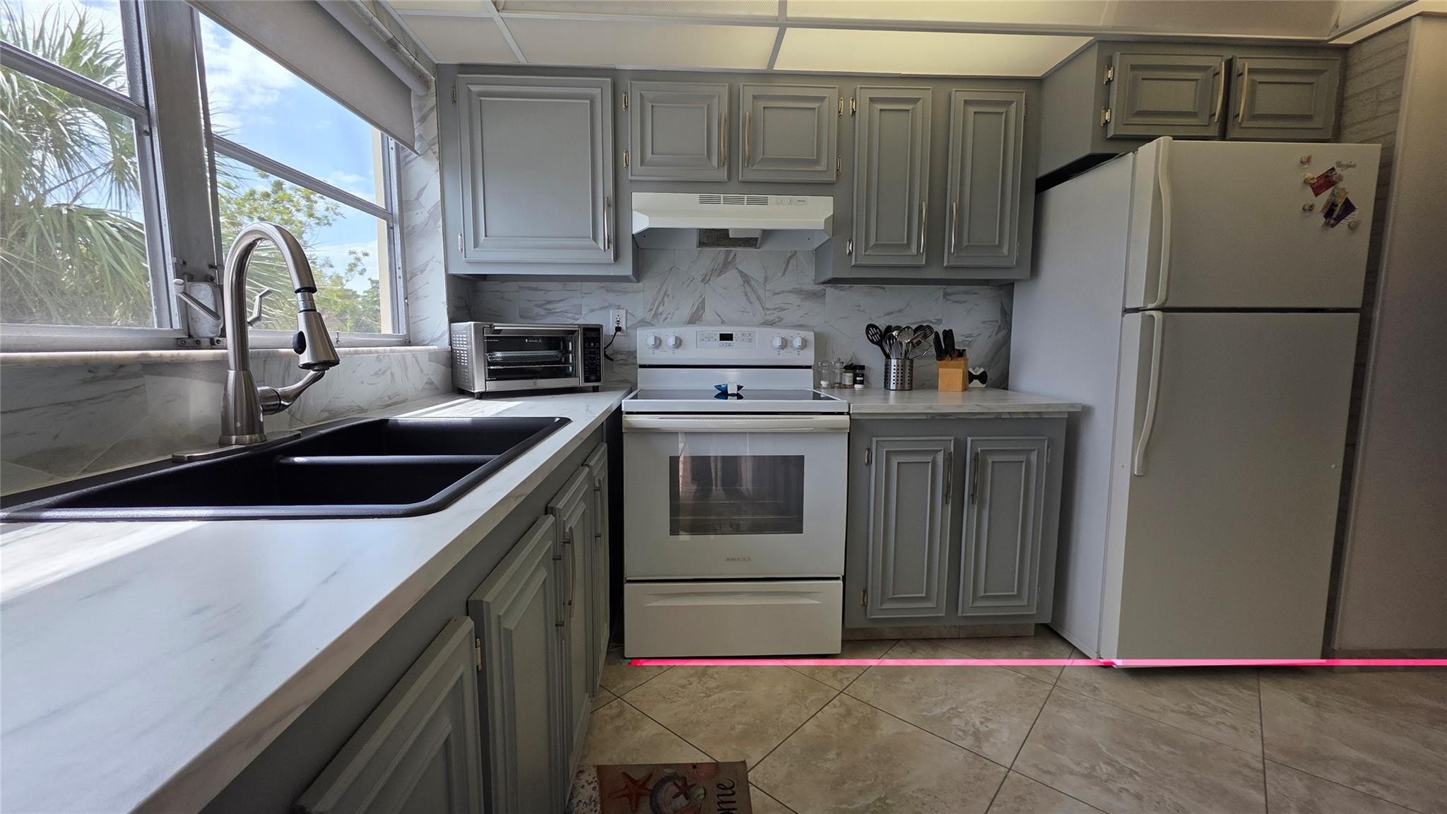 1BR – Condominium at 4047 NW 16th Street #302