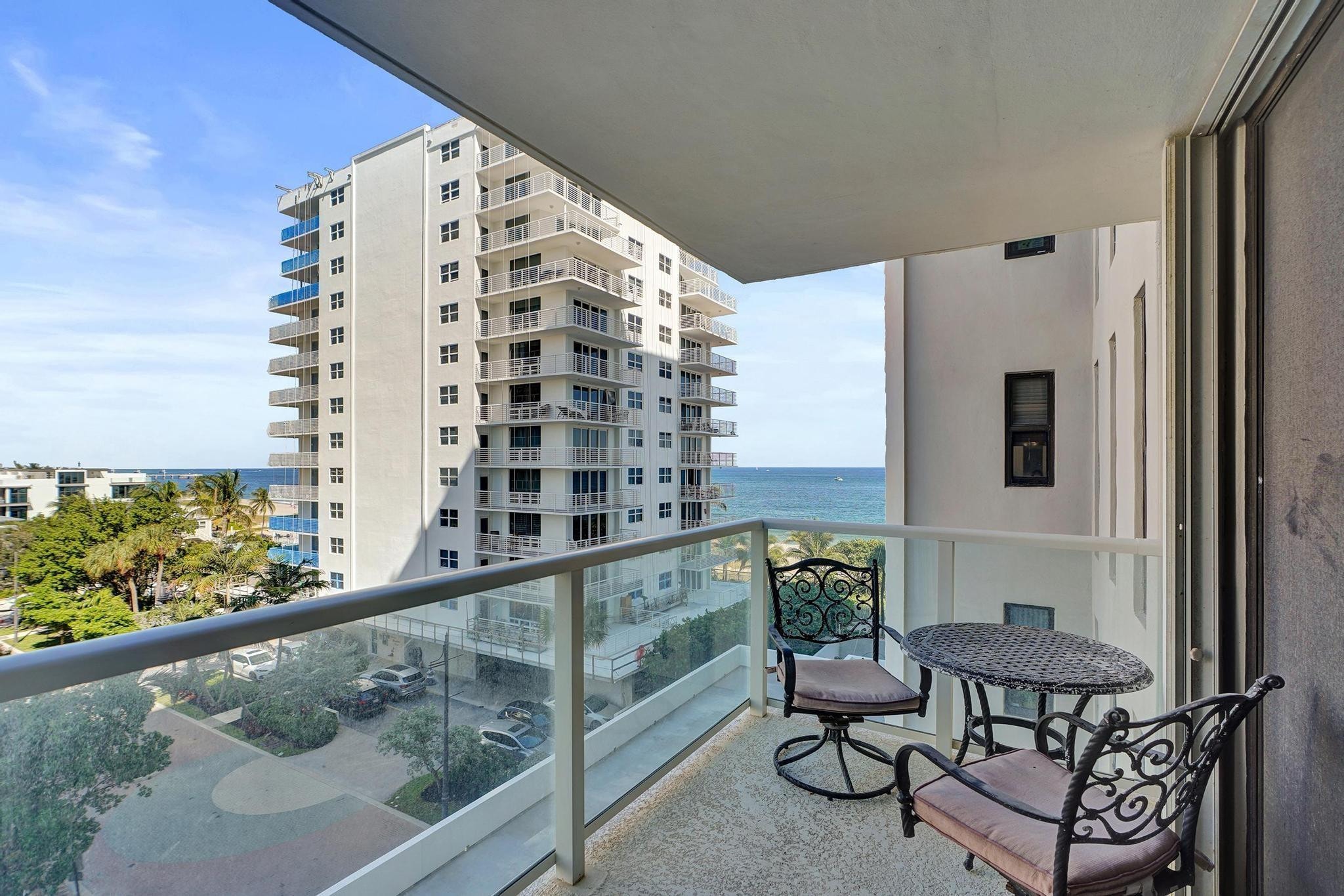2BR – Condominium at 1000 S Ocean Boulevard #6m