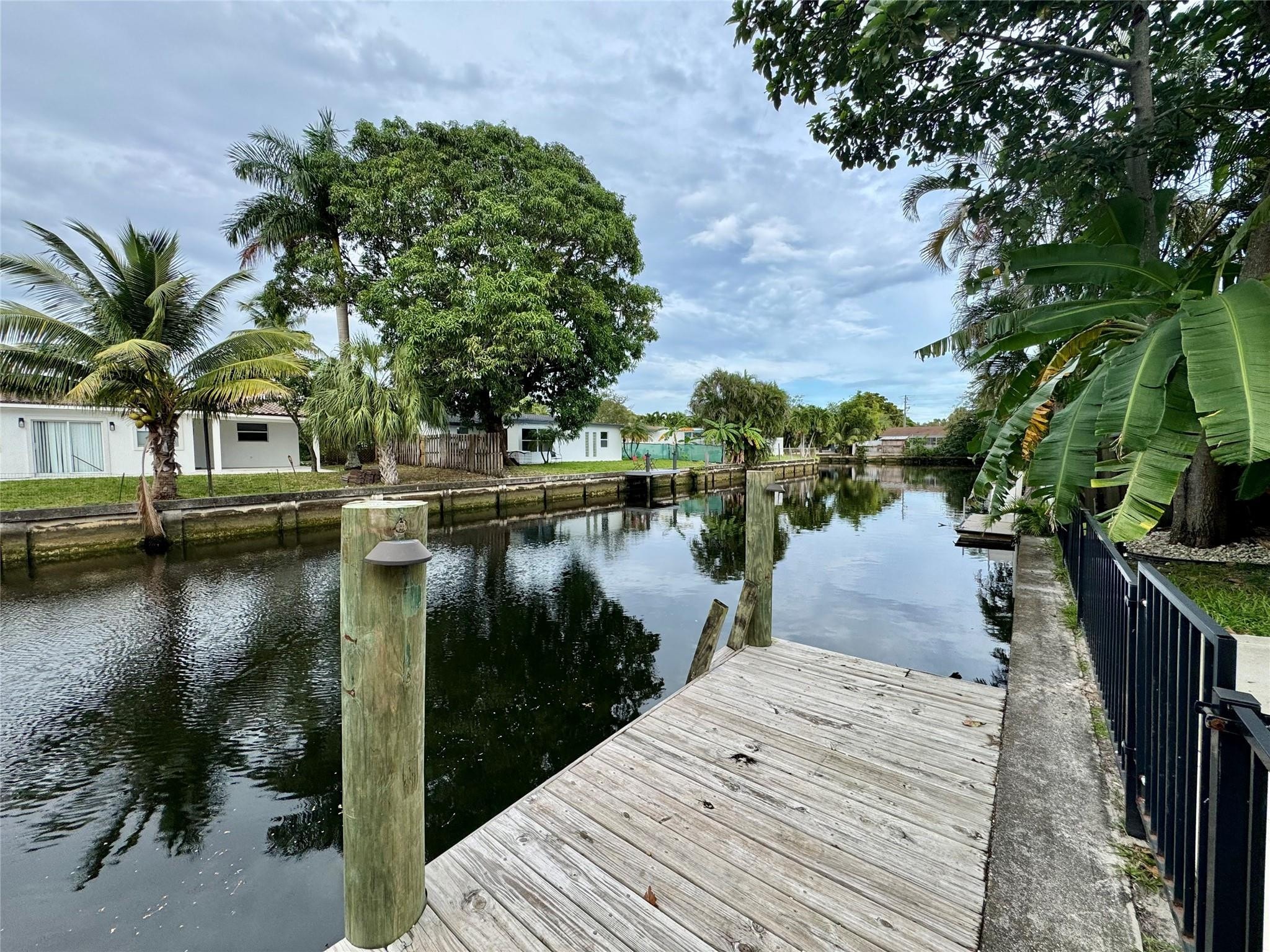 3BR – SingleFamilyResidence at 1871 NW 31st Court