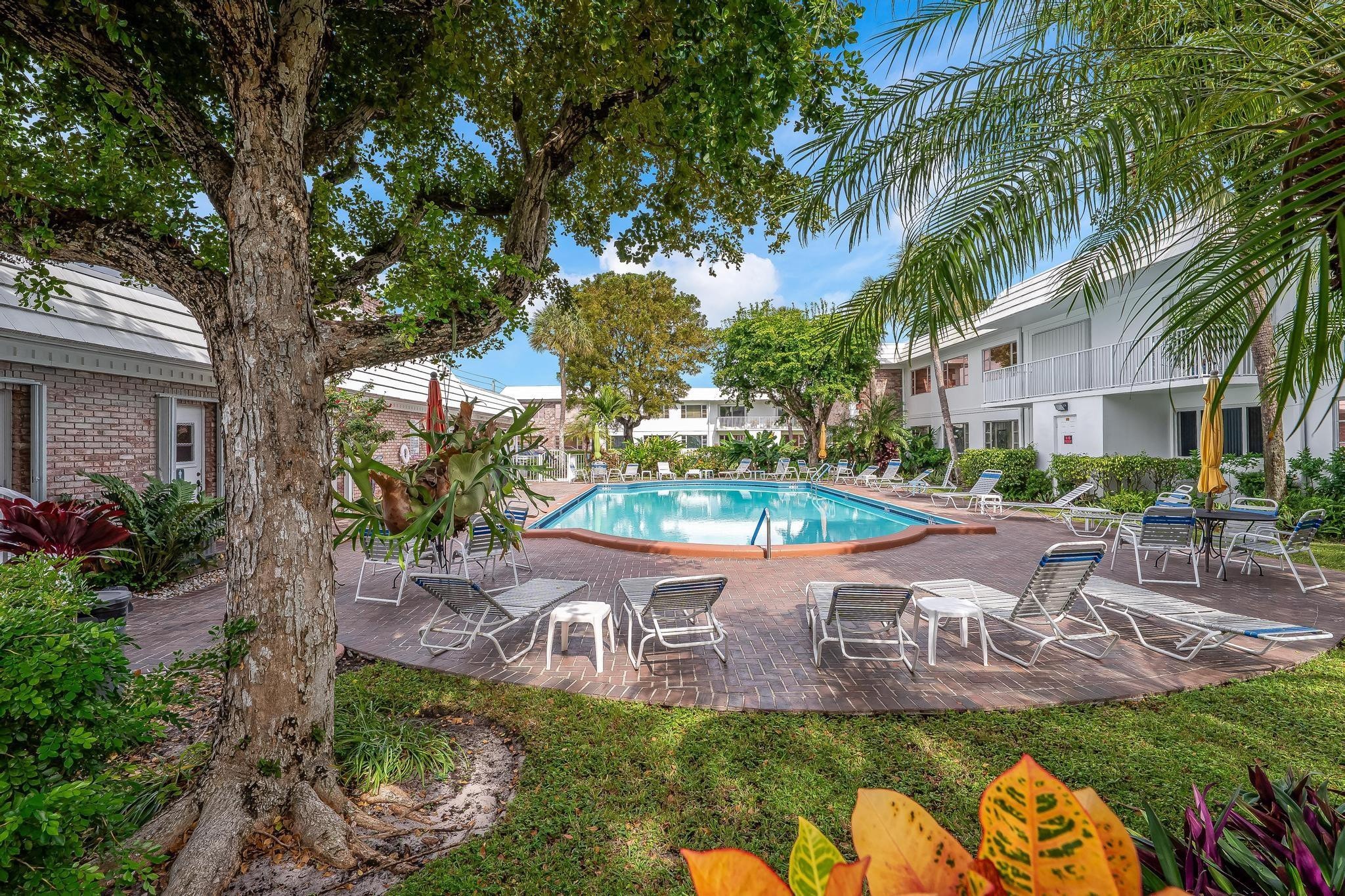 2BR – StockCooperative at 350 S Cypress Road #521