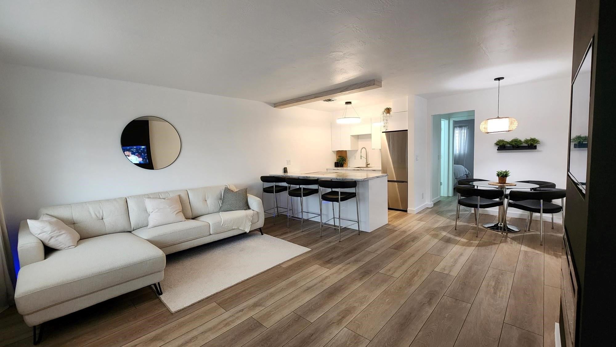 1BR – StockCooperative at 1015 SW 11th Avenue #14K
