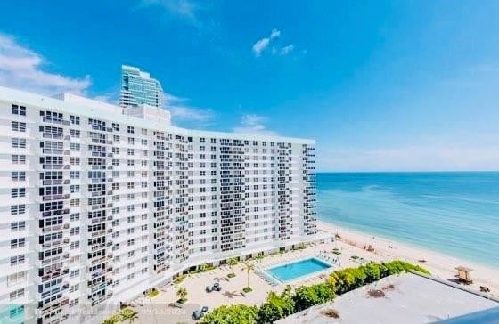 2BR – Condominium at 3725 S Ocean Drive #709