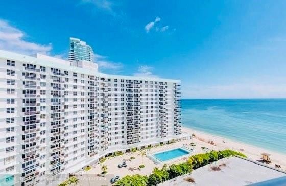 2BR – Condominium at 3725 S Ocean Drive #709