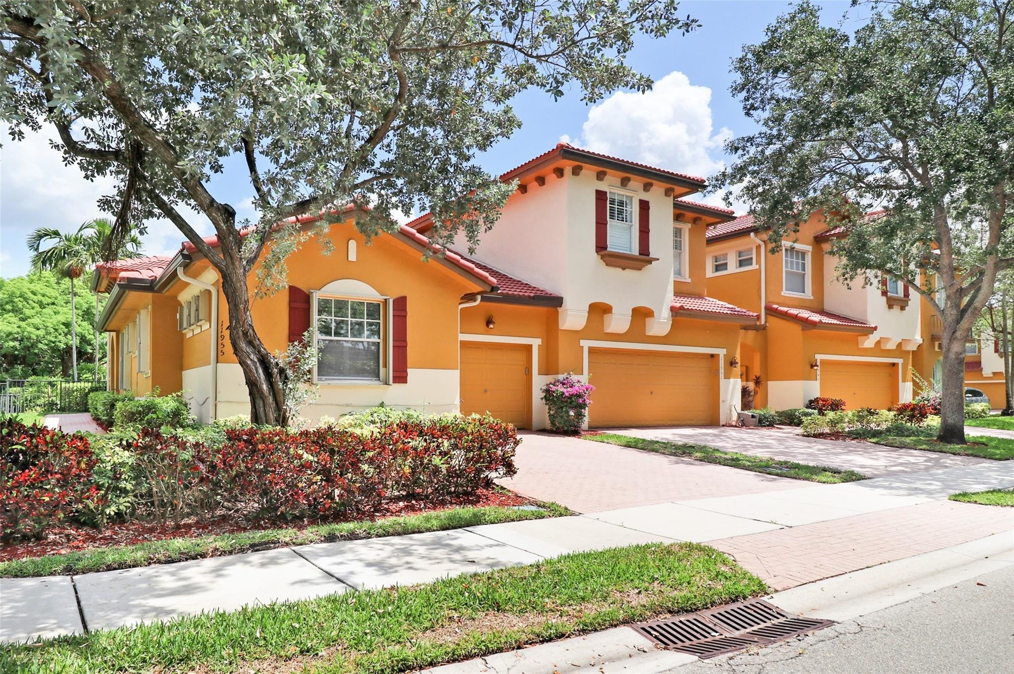 3BR – Townhouse at 11955 NW 57th Manor