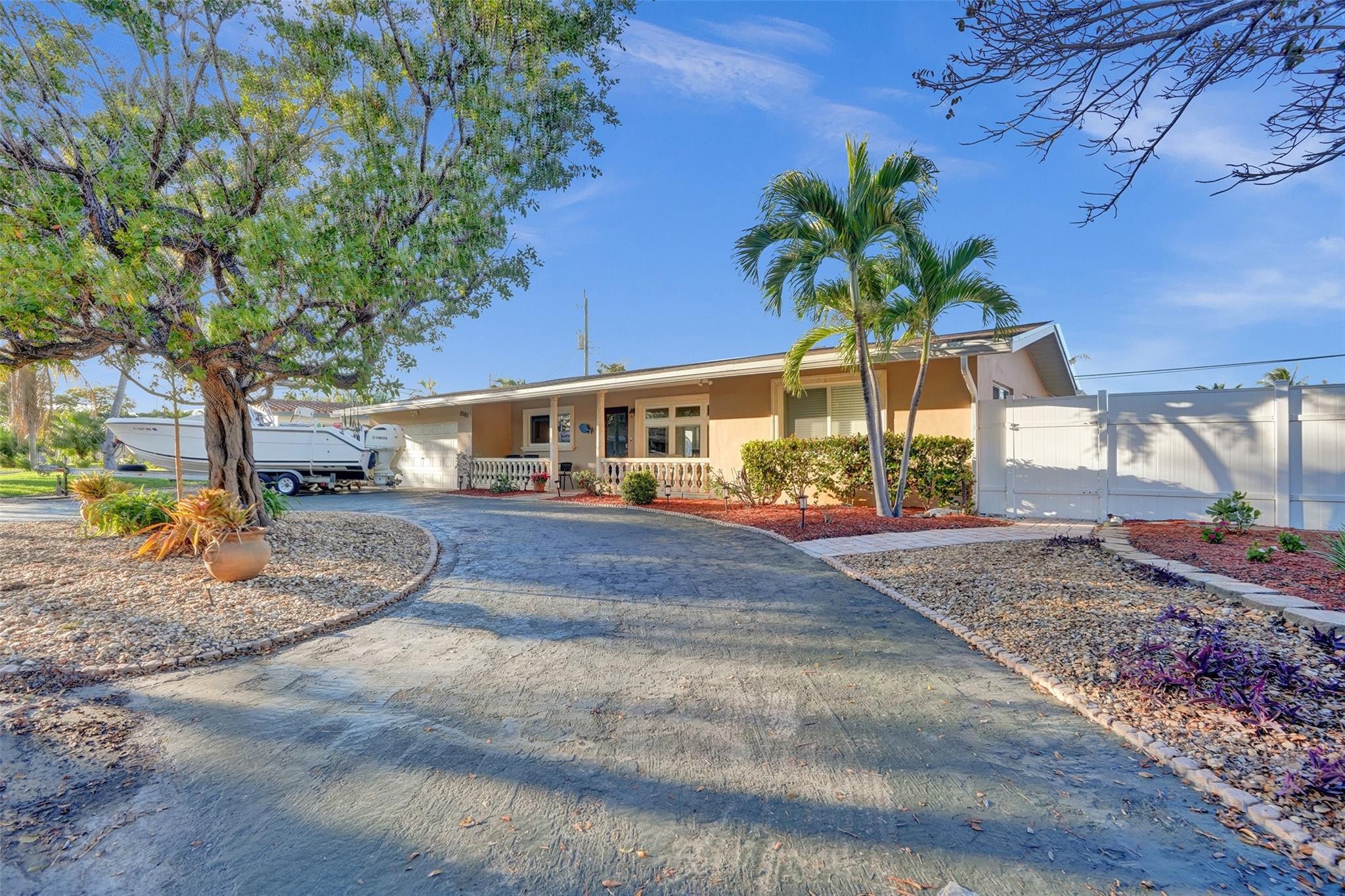 3BR – SingleFamilyResidence at 2585 SE 3rd Street