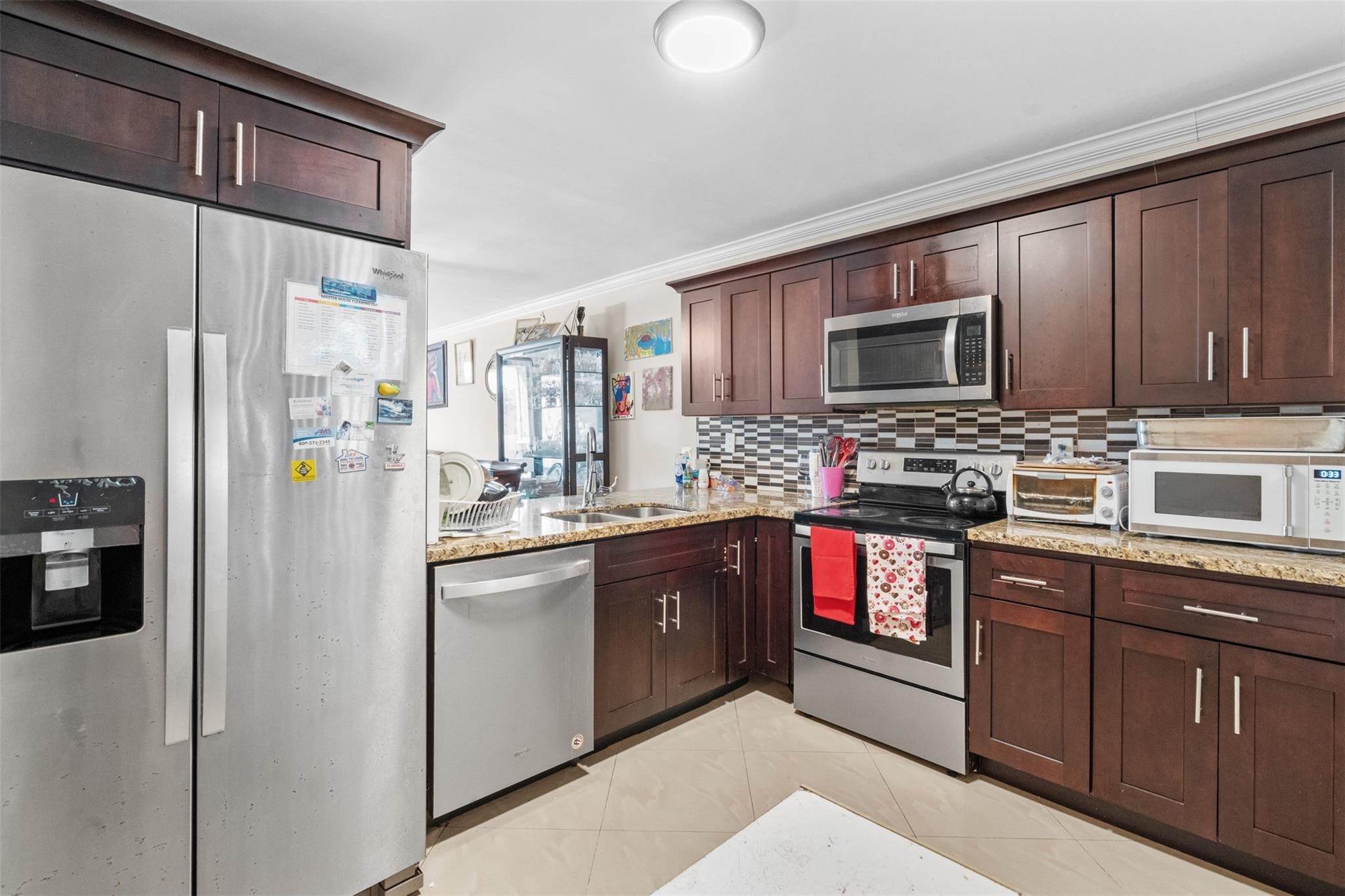 2BR – Condominium at 1830 N Lauderdale Avenue #4207